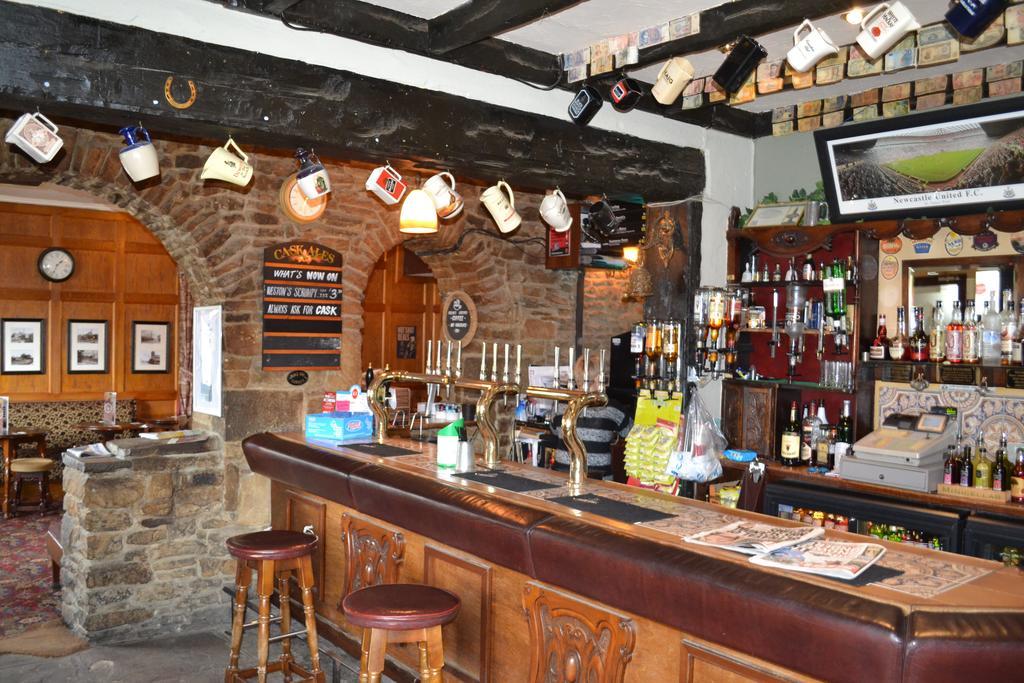 Oak Tree Inn Stanley  Exterior photo